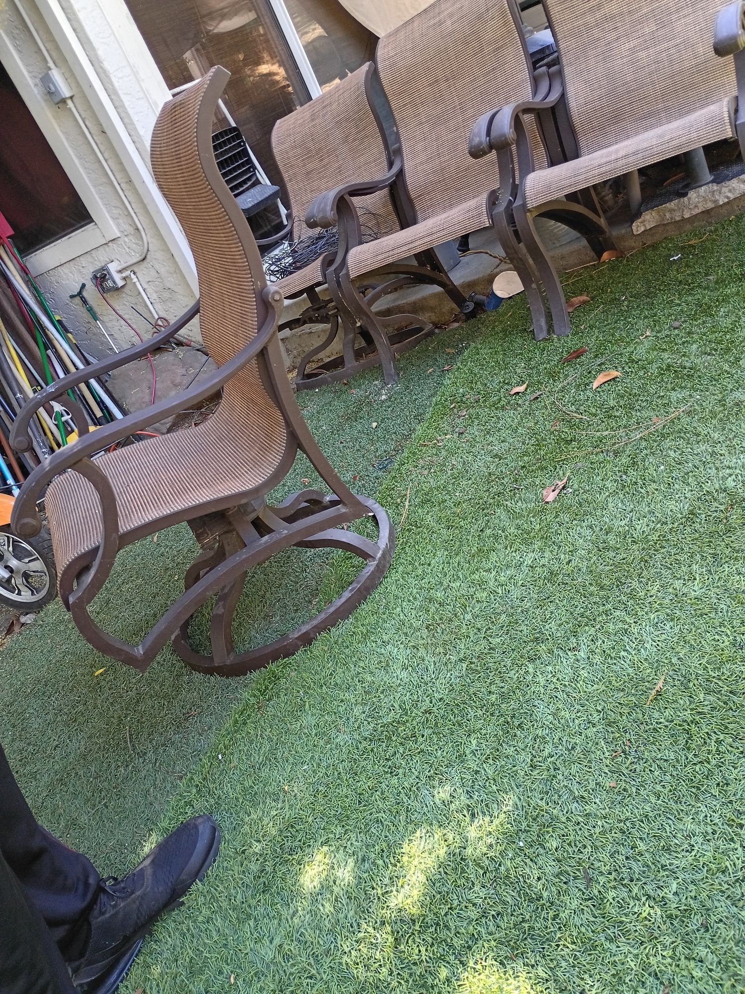 patio chairs donate 3